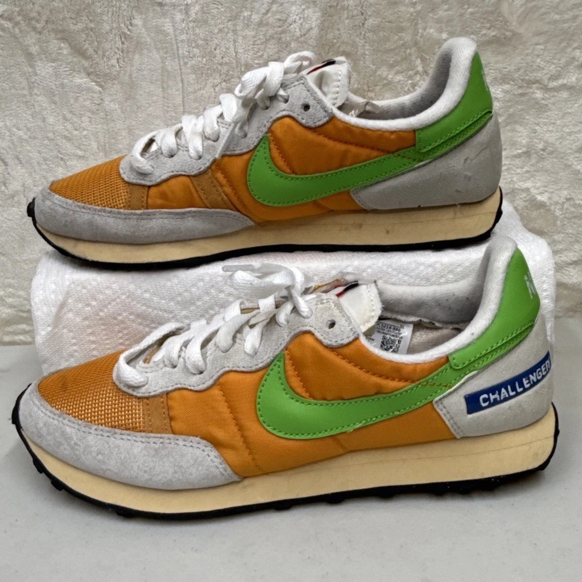 Nike Challenger OG Label Maker Pack - Kumquat Canvas for  display picture 3