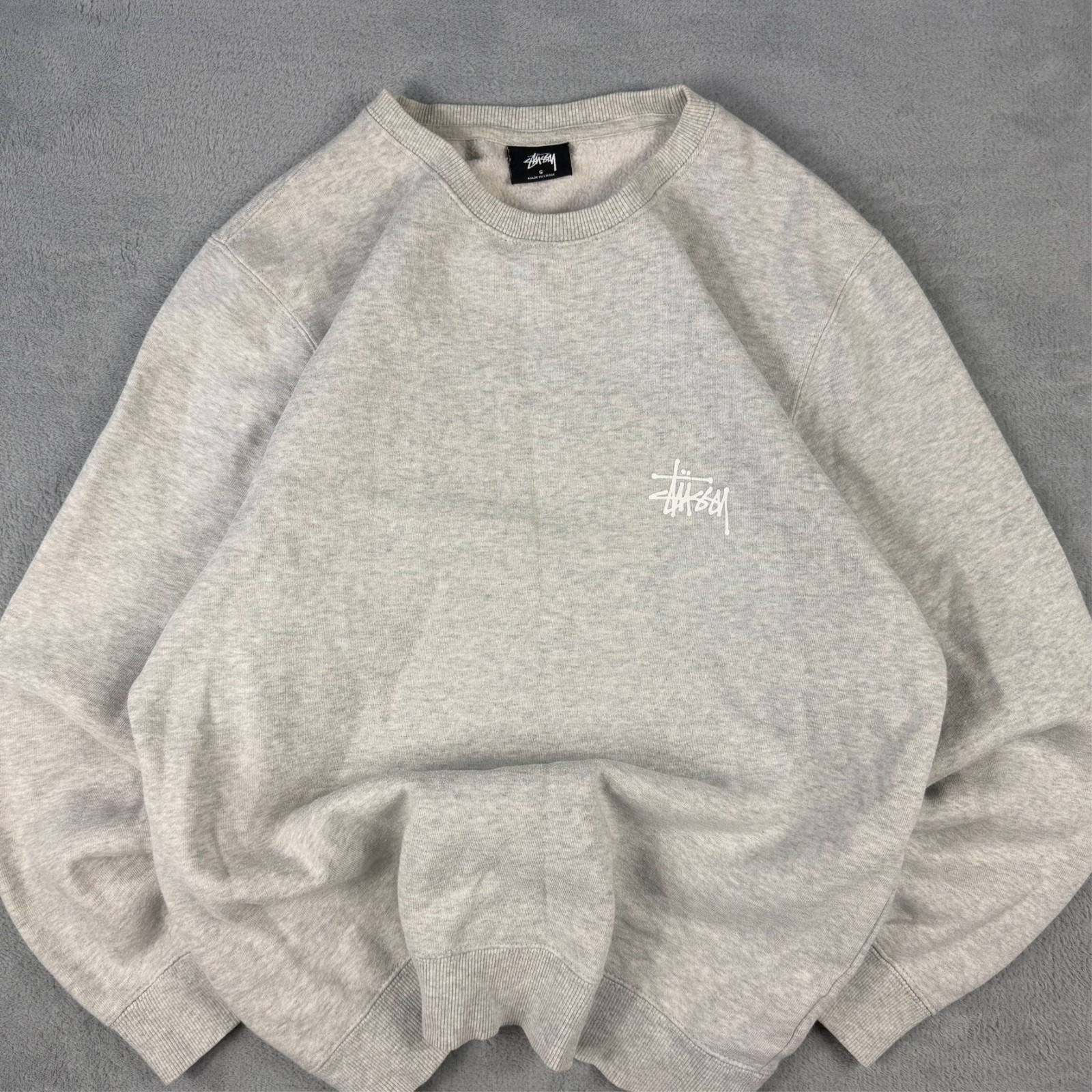Vintage Stussy 2000's Grey Spellout Heavyweight Size Small Pullover Sweatshirt image 3