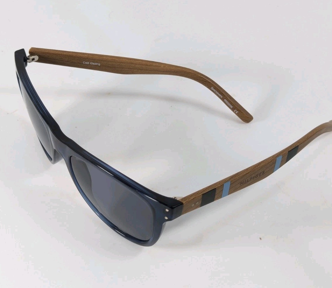 Tommy Hilfiger   Sunglasses Blue Smoke  w Free Costco Trifold Hard Magnetic Case thumbnail 8