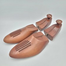 Vintage Men s Shoe Trees Size 10 Hardwood Adjustable Pair Chernin Dress Shoes
