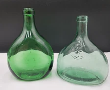 Vtg, Set of 2 mixed Hand-Blown Green Glass Bottles Made in Spain & USA