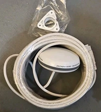 Standard Horizon SCU-31 GPS Smart Antenna