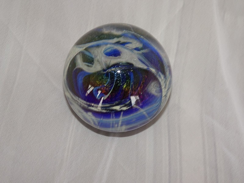 Robert Eickholt Signed 1982 Art Glass Dichroic Moon Surface Paperweight