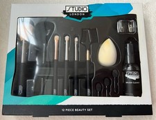 Superdrug Studio London 11 Piece Make-Up Brush Gift Set