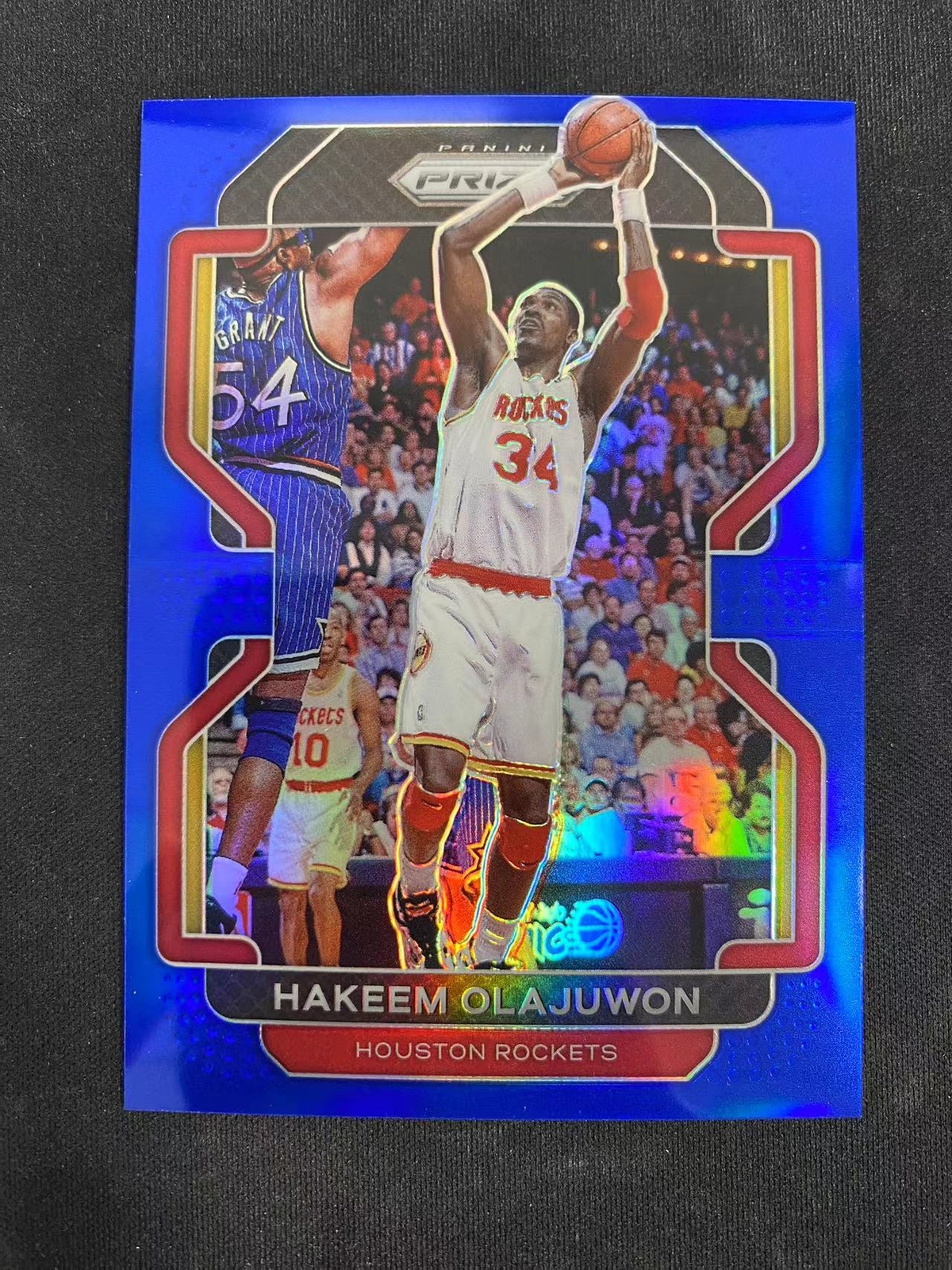21-22 Panini Prizm Hakeem Olajuwon 073/199 Base Blue JJJ