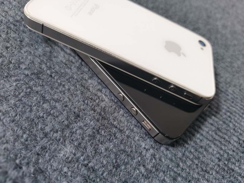 99%N E W Apple iPhone 4 4S storage 8 16 32 64GB iOS 6 7 9 Unlocked 3G - Afbeelding 33 van 33