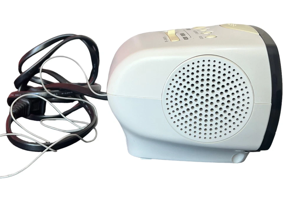 Sony Dream Machine Clock Radio Alarm AM FM Model ICF C111 White - Изображение 4 из 4