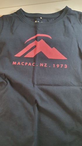 Macpac Size 6 Girls T-Shirts X2 - Picture 2 of 8
