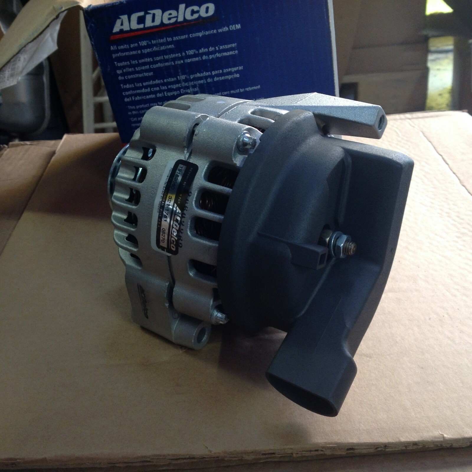 GM AC Delco Pontiac Firebird 5.7 V8 Alternator 19152060 3211751 