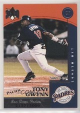 1999 Pacific Omega Hit Machine 3000 2137/3000 Tony Gwynn #17 HOF 04lu