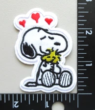 ⭐SNOOPY & WOODSTOCK HUGGING HEARTS PEANUTS CHARACTERS EMBROIDERED IRON ON PATCH