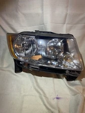 11-13 JEEP GRAND CHEROKEE EAGLE EYES CS339-B001R HEADLIGHT FRONT RIGHT PASSANGER