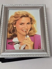 Silver Metal Photo Album With Velvet Backing & Plastic Sleeves For 4x6 Pictures