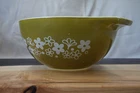 Pyrex 442 Spring Blossom Crazy Daisy Cinderella 1.5 qt Green Mixing Bowl D05