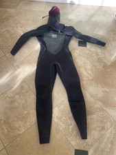 Billabong Black Full length Wetsuit with Chest Zip and Hood S/M Good condition