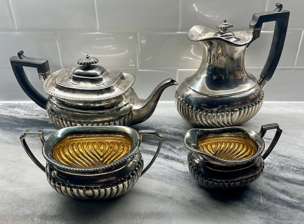 Sheffield Antique US Sterling Silver Teapots, Coffee Pots & Sets