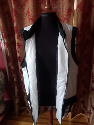 AY-SEL WHITE/BLACK SLEEVELESS HOODED WEST JACKET SZ 50/USA 1X