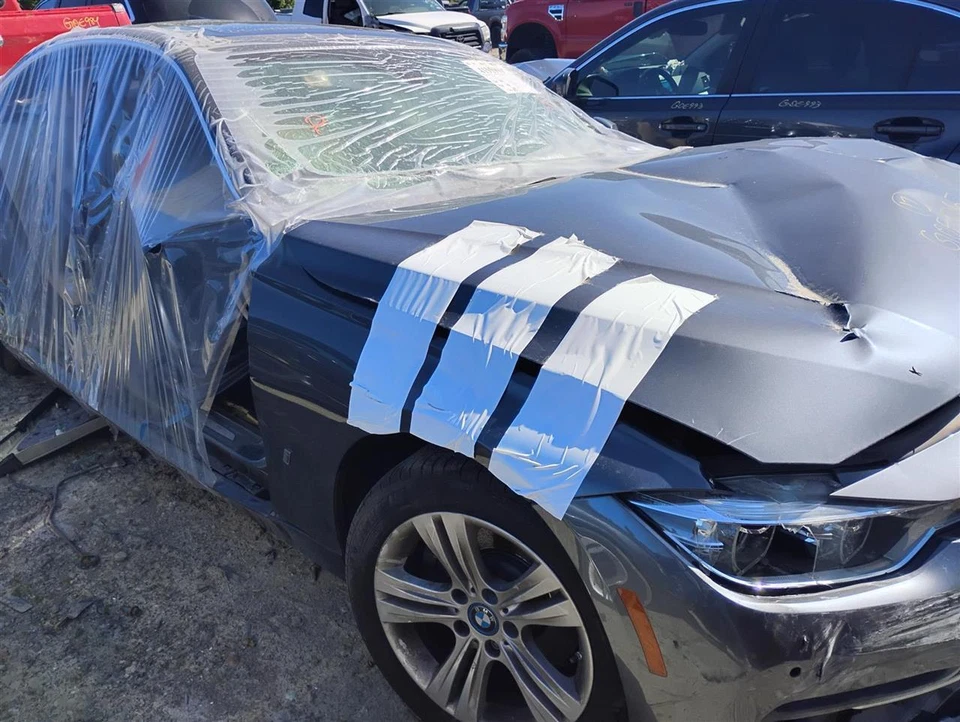 Used Front Right Door Window Regulator Front fits: 2017 Bmw 330E Sdn Front Right - Image 4 of 4