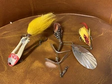 Lot Of 3 Vintage Pflueger Spinners ZAP #5 Feather tails Bulldog Logo