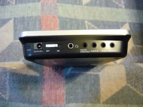Viore PLC7V95 7" Portable LCD Television - Picture 11 of 12