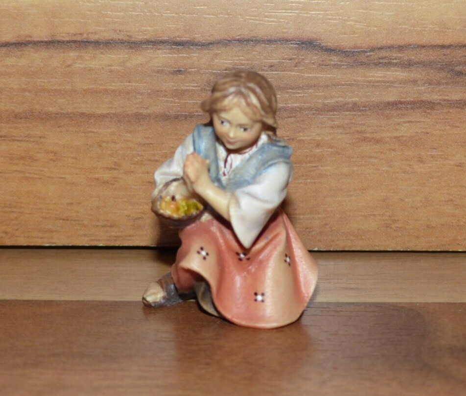 NEU Krippenfigur Ulrich Krippe - Mädchen betend 10cm - Holz geschnitzt