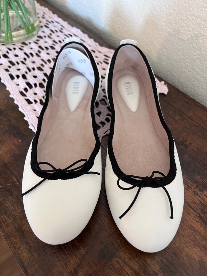 Женские балетки Bloch Nashira из белой/черной кожи — размер EU36/US 6 - Изображение 2 из 4