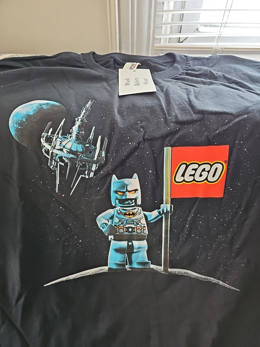 Lego Batman 3 Beyond Gotham Graphic T-Shirt XL, New With Tags, Retro.