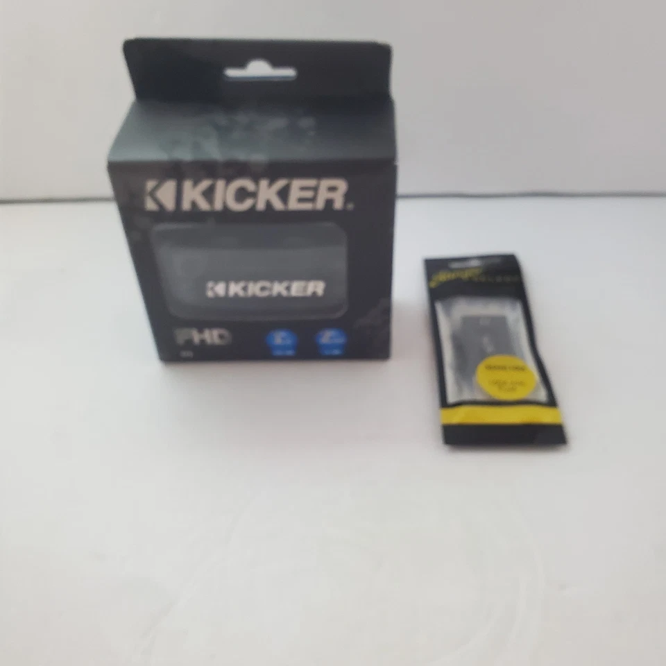 Open Box Kicker 46FHD AFS Fuse Holder- 3 Ports 1/0-8AWG in, 2/4-8AWG Out - Image 2 of 4