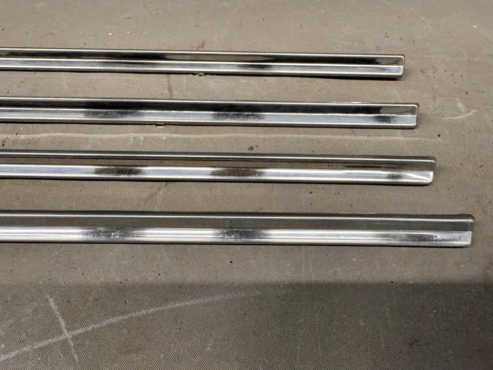 Chevy Impala 1961-1964 moldura de panel de 4 puertas Belair Parkwood Biscayne 88 98 Foto 3 de 4