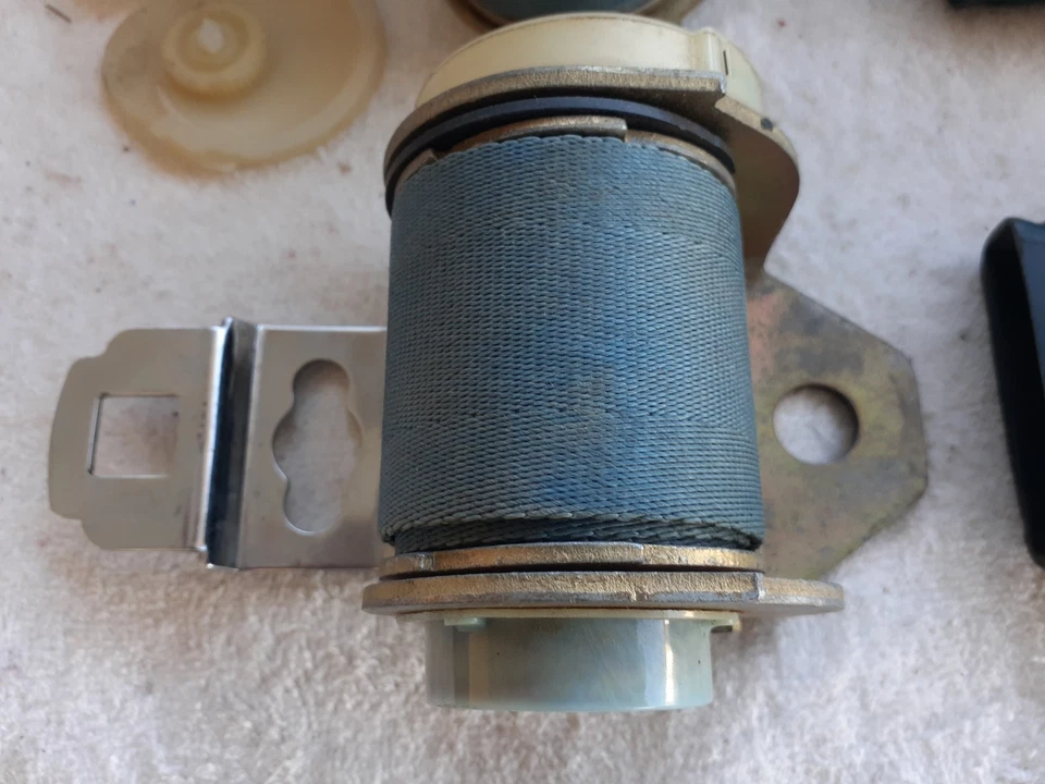 Ford Ranchero Torino 1970 cinturón de seguridad piezas retractor cubierta azul Foto 2 de 4