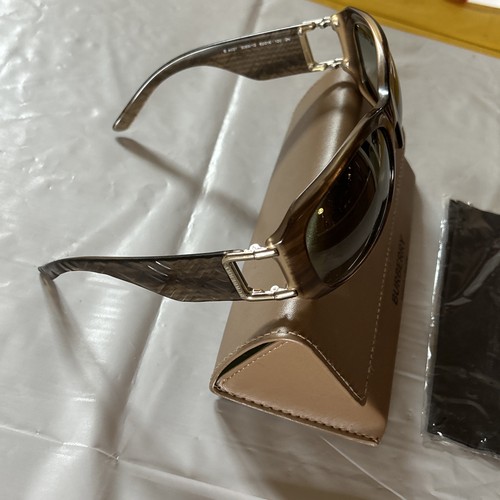 Vintage Burberry 4037 Brown Beige Striped Sunglasses 3083/13 62/16/120 - Picture 3 of 21