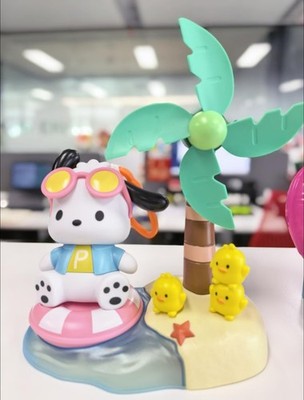 2026 KFC Sanrio Character Happy Meal Toys Walkie talkie Fan Light