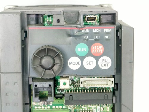 MITSUBISHI FR-E720-1.5K FR-E72015K Inverter 8.0A 3PH AC200-240Vmax 0.2-400Hz - Picture 14 of 19