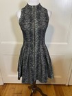 <!--F#f_0-->CUE Ladies Size 6 or may suit 8 Fit & Flare Zip Front Dress Excellent Condition<!--F/-->