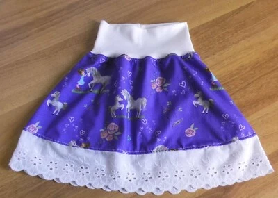 Mädchen Rock Jerseyrock Pferdchen Lila Gr. 98 / 104 Handmade - Bild 1 von 2