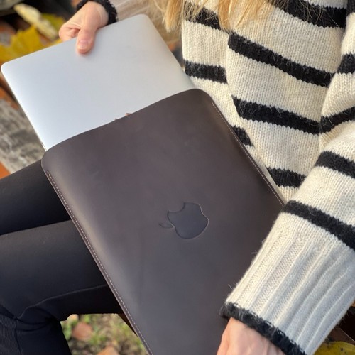 Funda de cuero para 13 Macbook Air 13,6 pulgadas / 13 Macbook Pro 2018-2025 vertical - Imagen 10 de 20