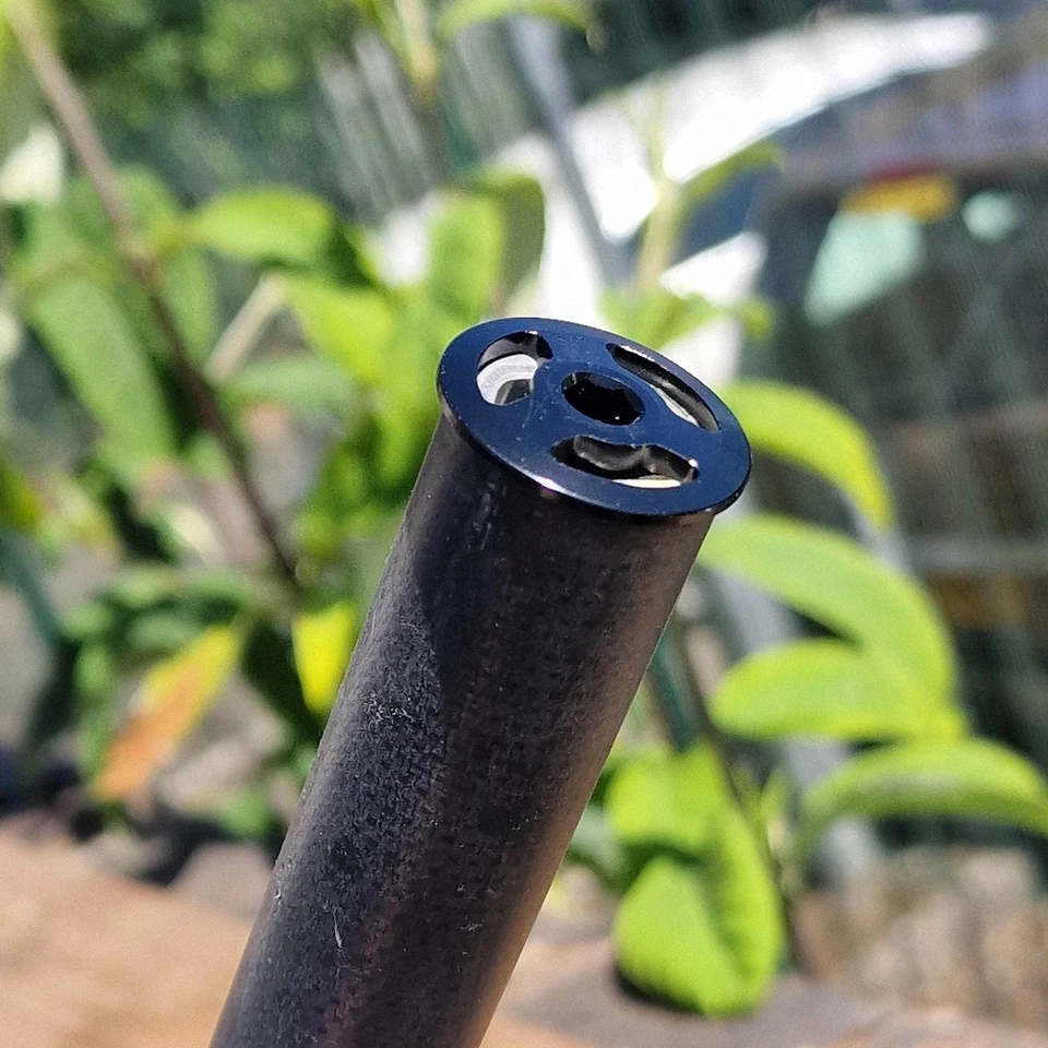 Ikon Mini / Junior Carbon 1" BMX Race Fork - Image 2 of 4