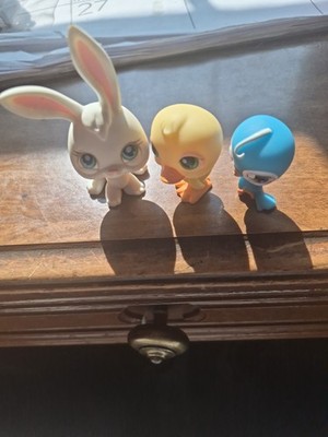 Littlest Pet Shop Lot Of 3 Figures...bunny and two birds