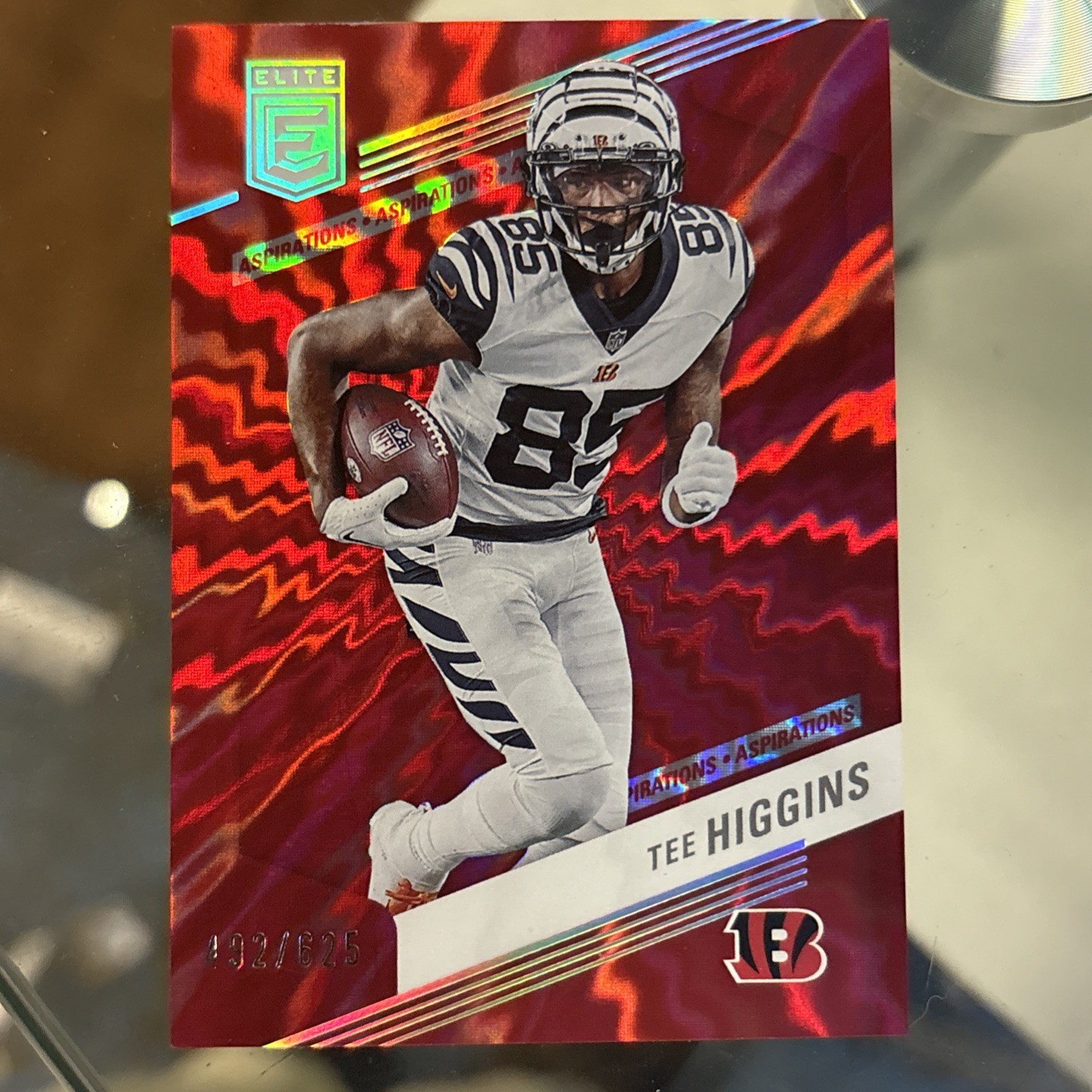 #92 Tee Higgins 2023 Donruss Elite Aspirations Red Shimmer Mint 492/625