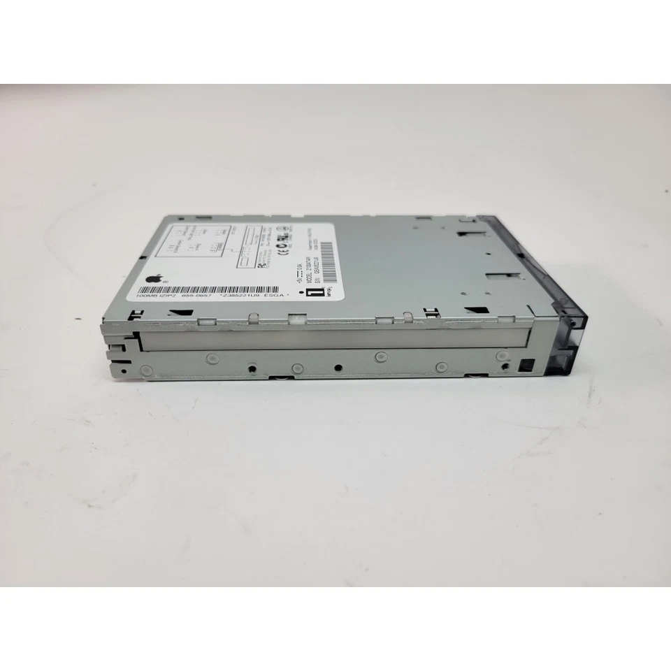 Vintage Iomega 100MB Zip Drive Z100ATAPI - Tested - Image 3 of 4
