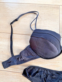 La Perla 34B (US) Black Floral Lace Padded Underwire Bra + XS Pretty Pants