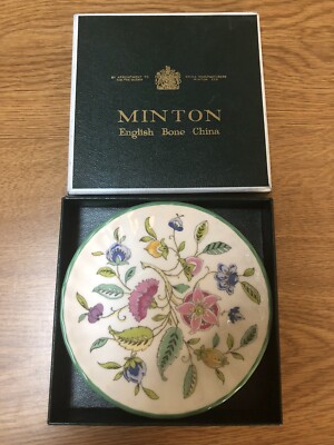 Minton Fine English Bone China Haddon Hall Floral Pattern Scalloped Green Edge