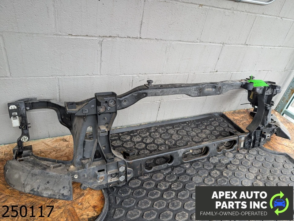 OEM 2009-2012 Dodge Ram 1500 5.7L RADIATOR CORE SUPPORT Foto 3 de 4