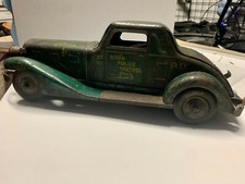 1930'S MARX SIREN POLICE PATROL WIND UP LIGHTED 15 1/4" -ONE OF THE RAREST-GREEN