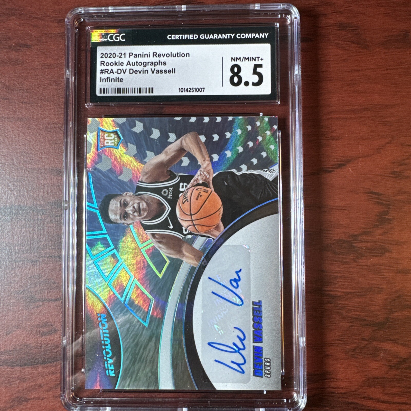 20-21 Panini Revolution Rookie Autographs Devin Vassell  Infinite 6/25 Auto 10