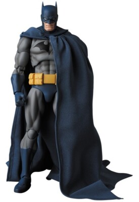 MAFEX BATMAN HUSH Figure No.105 Re-release by MEDICOM TOY DC