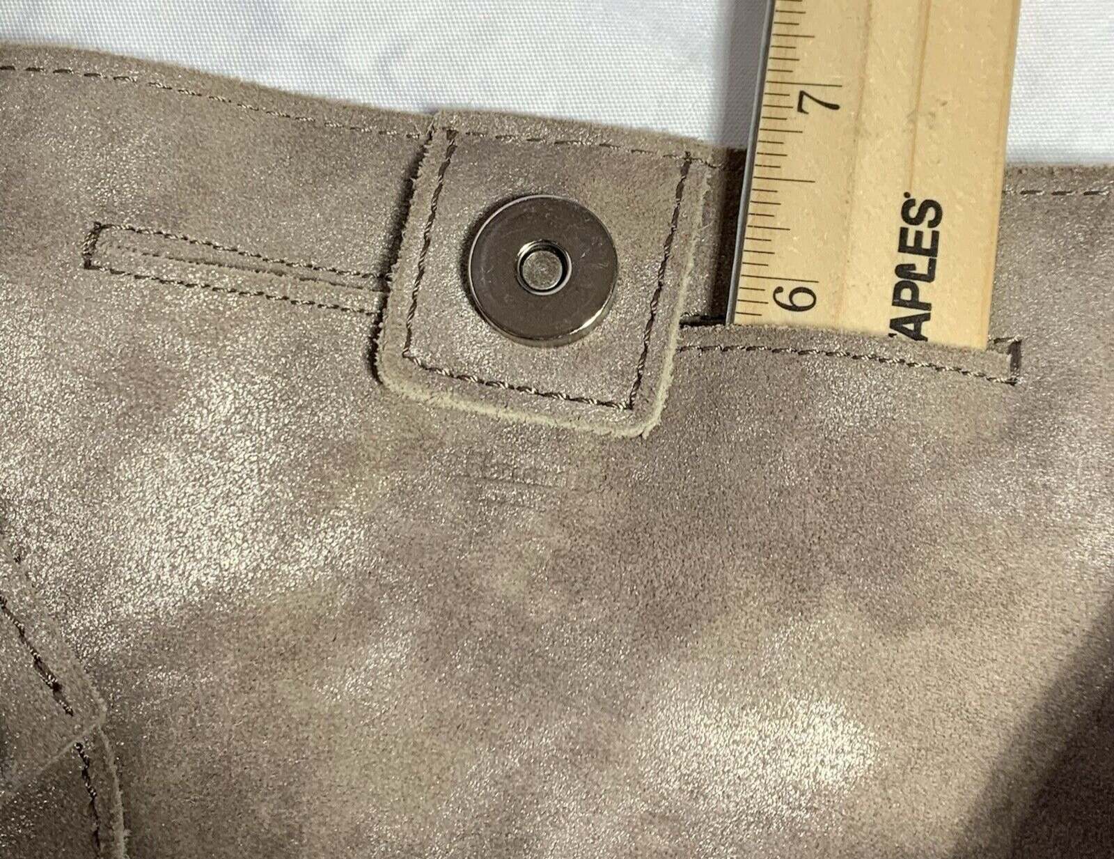 Picture 20 of 24