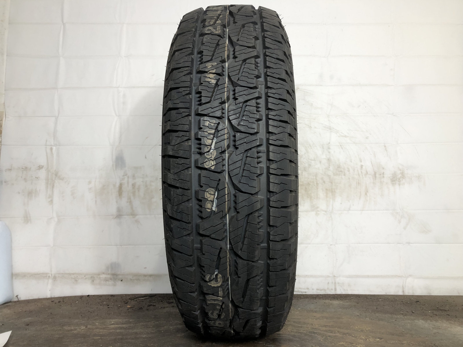 Bridgestone Dueler A/T Revo 3 OWL P265/75R16 265 75 16 New Tire | eBay