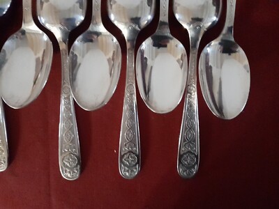 11 cuillères à soupe métal argenté orfèvre Christofle Villeroy rayures