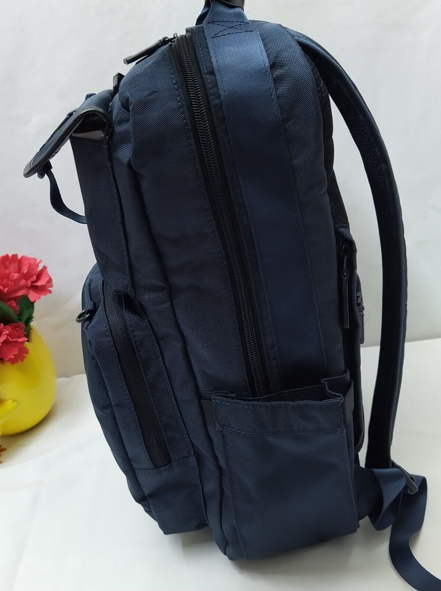 Baggallini Navy Nylon Commuter Laptop Light Weight Backpack  display picture 3